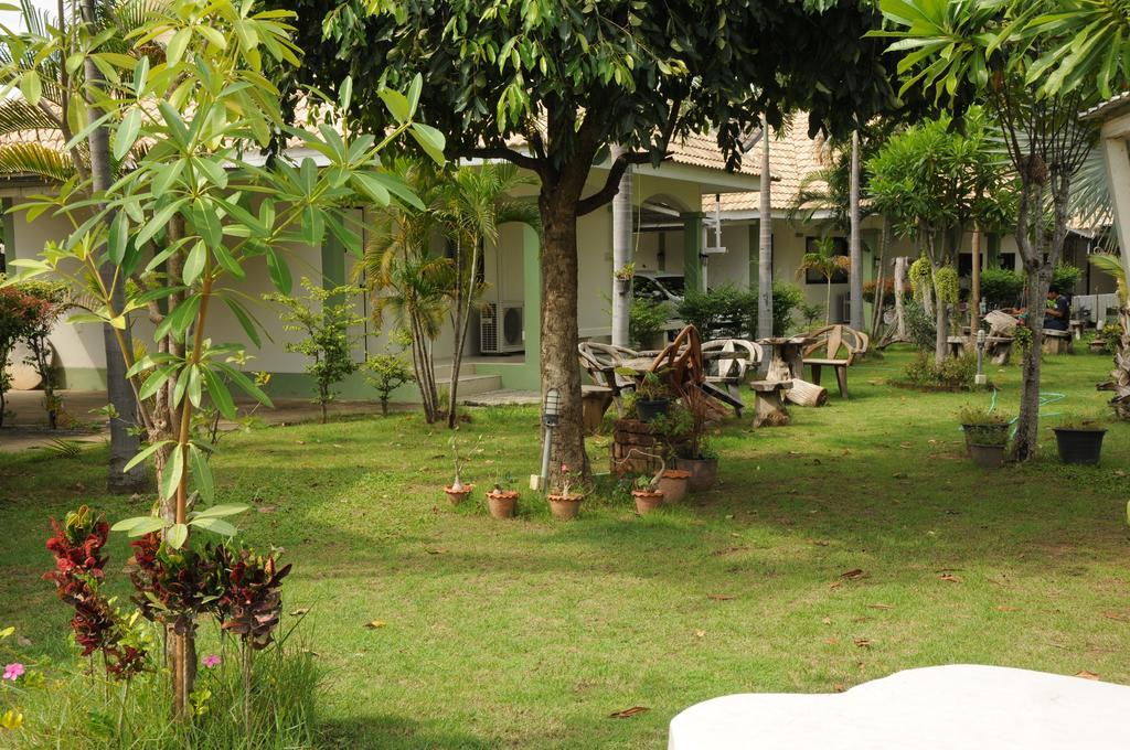 Saraburi Garden Resort Exterior photo